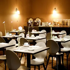 4* Hotel New Charlemagne