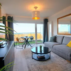 Avec Vue Panoramique Et Parking Gratuit Bruxelles